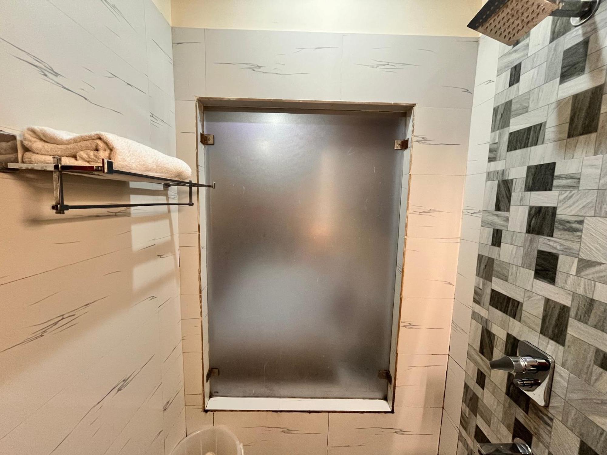 Oyster Pearl I Near Medanta Hospital I Sec-39 I Gurgaon Hotel Bagian luar foto