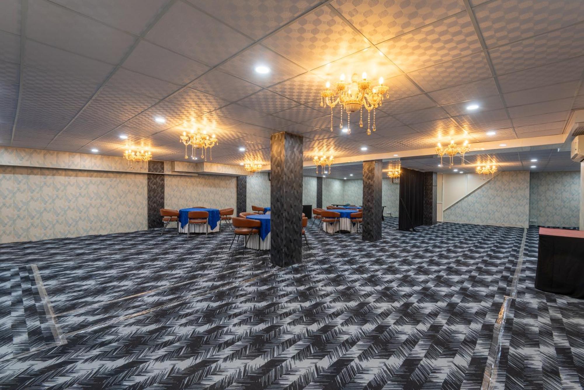 Oyster Pearl I Near Medanta Hospital I Sec-39 I Gurgaon Hotel Bagian luar foto